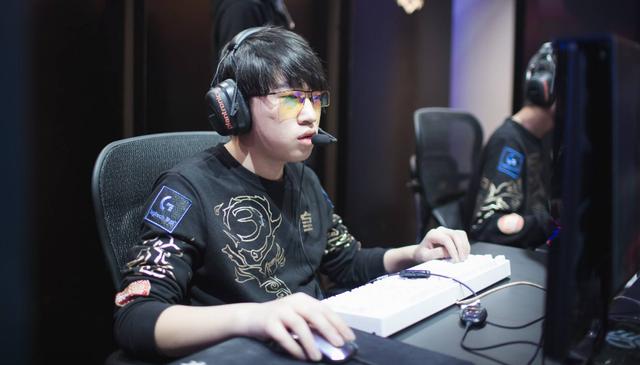 马诺洛：卡夫雷拉比目鱼肌受伤；不关心马竞能否夺冠