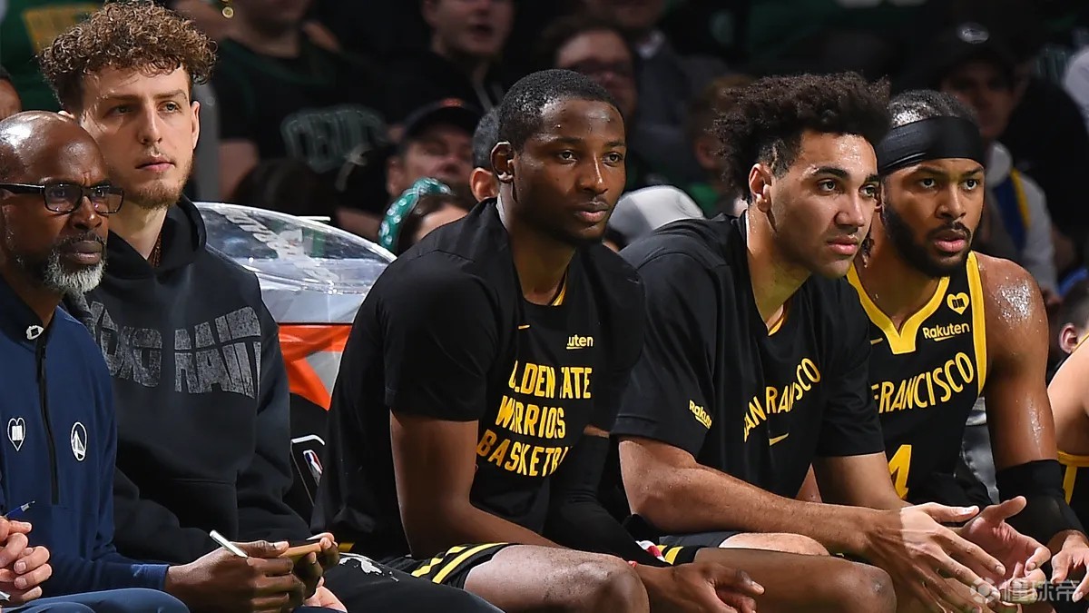 与外线牵制 与外线牵制