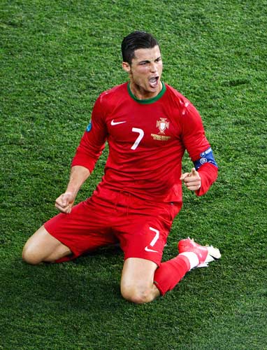 时隔579天复出，原巴萨梯队球员埃德加-耶重新回到球场